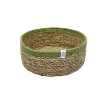 Load image into Gallery viewer, Seagrass &amp; Jute Medium Shallow Basket – Natural/Green
