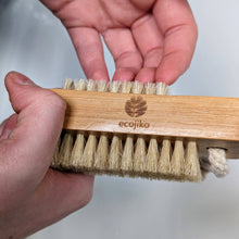 Load image into Gallery viewer, Bamboo Plastic Free Eco Friendly Nail Brush

