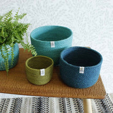 Load image into Gallery viewer, Jute Tall Basket Set – Ocean
