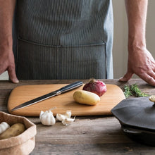 Load image into Gallery viewer, Bamboo Classic Cutting and Serving Board – Medium
