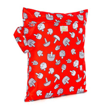 Load image into Gallery viewer, Baba and Boo Small reusable Wet Bag little twidlets mushroom 
