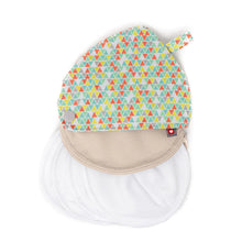 Load image into Gallery viewer, Close Washable Breast Pads in Pouch | Little Twidlets

