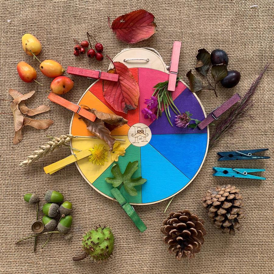 Hellion Toys Rainbow colour wheel for nature and play Little twidlets
